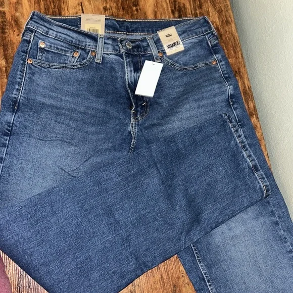 505 Levi’s - Picture 2 of 4